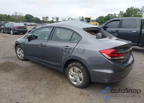 2015 Honda Civic Lx z USA, uszkodzony, nr VIN 19XFB2F52FE115959